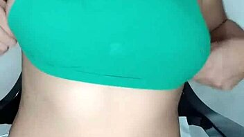 i comes home hots and strips nudes on webcam, showings my petite tits and pussys.