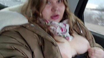 Hey chubby cutie, why rip those pantyhose to play with your wet pussy in the taxi?