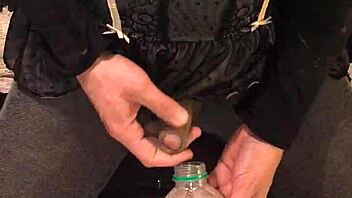 GOLDEN PISS Shower So Damn Wild!