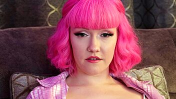 Evie Rees Transforms Into A Hot Gay Bimbo!