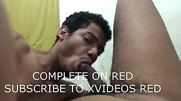 Amateur couple exchanges blowjobs