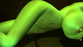 Соседи по комнате жестко трахаются на диване в общаге