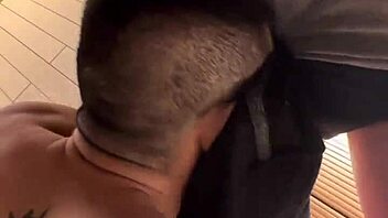 Hän nussi mua kovaa ja kreemasi sisään heti toisen jälkeen osa 1! 😏