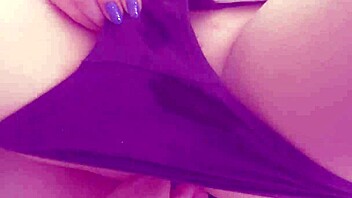 스텝 브러더가 내 타이트 레드헤드 홀에 두 번 싸, 놀라워