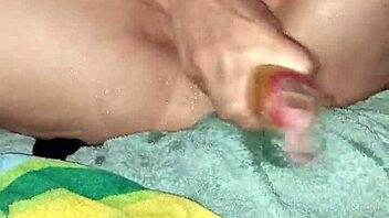 Squirting star Velvet Rain takes on huge toy challenge