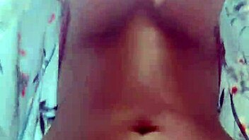 Tetona Amiga de Novia Follada en la Azotea POV