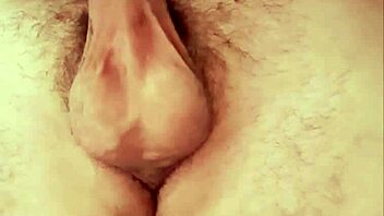 tocando mi cuerpo en narrativa gay