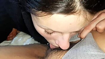 I made my shy girlfriend do cunnilingus for the first time, her reaction was so hot!