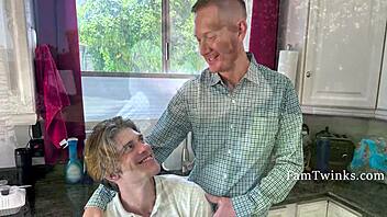 18 year old student gives amazing head cum covered brunette orgasm blue eyes fucking pussy blowbang