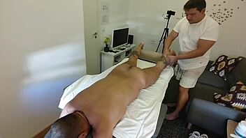 Libido massage on Lisbon guy! 😏