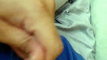 Intensely jerking off to amateur gay blowjob with monster cock action