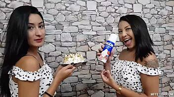 Creamy Kisses In A Delicious Scene