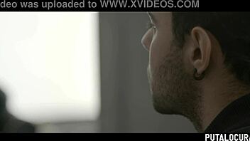 Annie Reis swallows her boyfriend's cum after cowgirl sex?