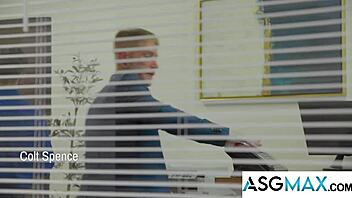 Hot Guys Secretly Hookup in Gay Office Parody - Disruptivefilms