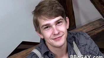 i love watching these gay twinks together