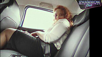 Sopraffatta nel vedere me stessa squirtare in Uber - Shannon Huxley