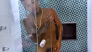 Amateur gay video with a big cock cumshot