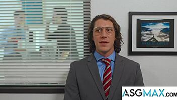 Hot Guys Secretly Hookup in Gay Office Parody - Disruptivefilms