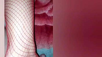 Latina milf dresses in red stockings to seduce roommate