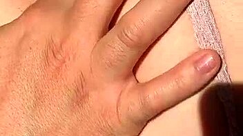 mi novio fingers and licks my vagina while toying my tight ass.