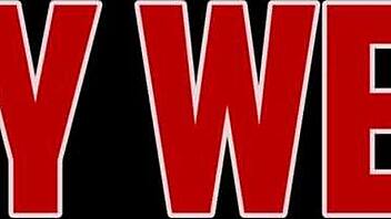 स्टीपमॉम के साथ पॉर्न देखना वाइल्ड सेक्स में बदल गया! 🔥