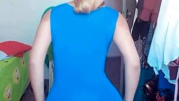 dacin girl feels cock throbbing with teen passion