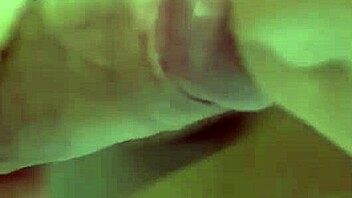 Pregnant blonde babe tastes monster cock.