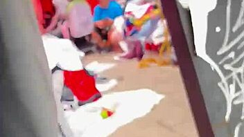 Culona struts her stuff at the Tianguis in Mexico.