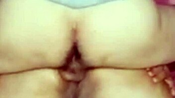 Hot milf gets some anal sex with an amateur stud