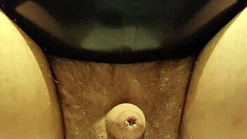 Latexi69 Plays With Buttplug In Latex Assfucking