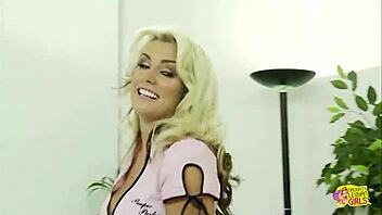 Hot nurse and patient engage in kinky doctor's office fun