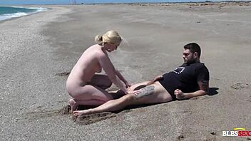 dogging with a stranger on the beach, bareback outdoor action unfolds