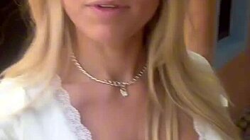 she sneaks in to fuck during my break