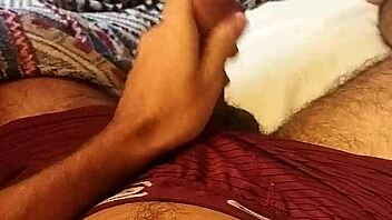 I'm jerking my monster cock to orgasm 😍