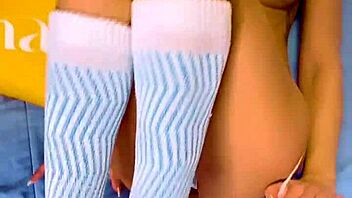 i'm naked masturbatin, teasin you with plug in ass and suckin toy.