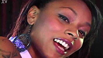 purple blossom introduces herself in interview