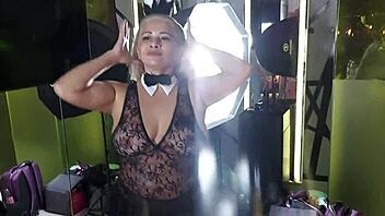 Шелена чувствует страсть, пока Джоедимарко трахает ее жестко своим большим хуем