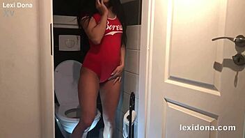 Hey, Check LexiDona in Wild Czech Pee Scene! Unbelievable Amateur Action!