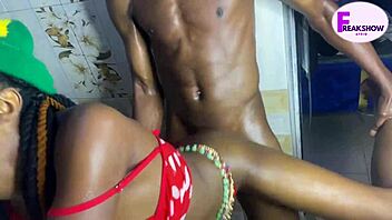 I felt rough kitchen sex with petite ebony babe. Homemade African pounding got me hooked. Subscribe now!