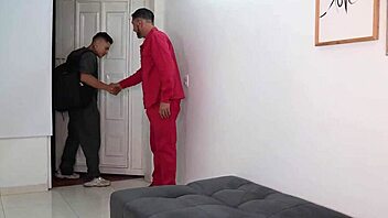 Watch these massage therapists fuck horny latina dilan clavijo doggystyle!