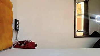 watch stepmom banged hard in 9th month, riding cowgirl and squirting close up