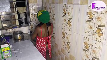 I felt rough kitchen sex with petite ebony babe. Homemade African pounding got me hooked. Subscribe now!