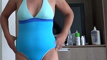 beautiful 59-year-old latina, wanna see me show off in bikini at the beach?