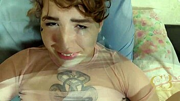 Foot play leads to interview with Von Poison.