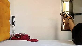 watch stepmom banged hard in 9th month, riding cowgirl and squirting close up