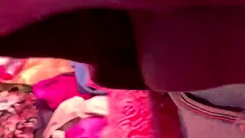 Culona struts her stuff at the Tianguis in Mexico.