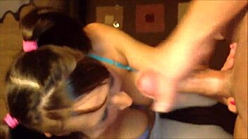 Beautiful blue-eyed teen gives amateur blowjob