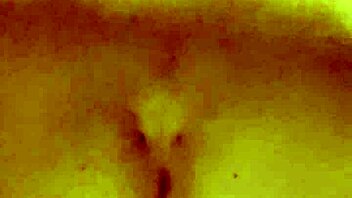 Latexi69 Plays With Buttplug In Latex Assfucking