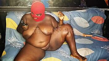 I love munching and fucking my gardener's huge dick in the garden.