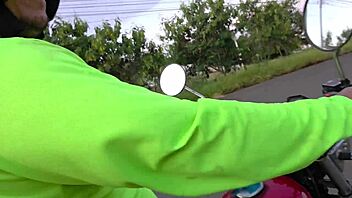 sir, gimme a room - old perv bangs unfaithful chick real hard.